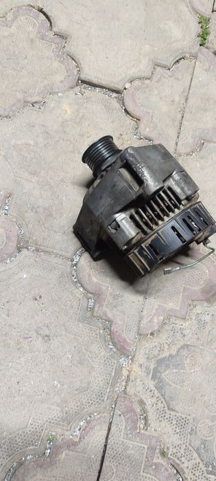 Генератор w210 90 А