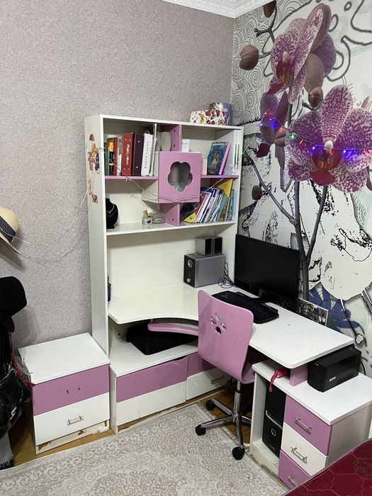 Спальный гарнитур