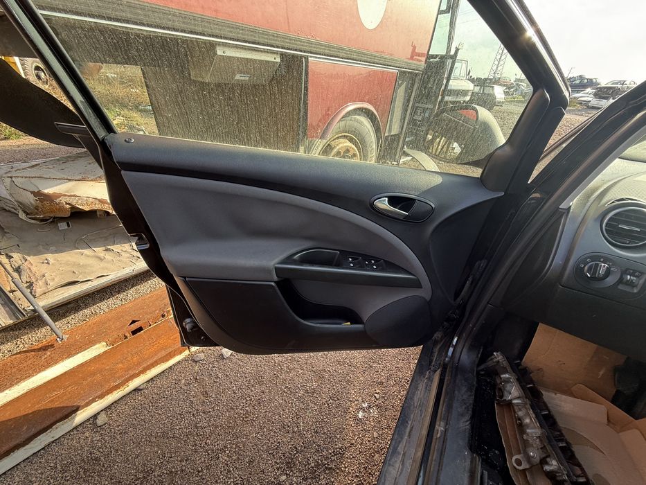 СЕАТ АЛТЕА ХЛ 1.2 105 кс 2011г на части