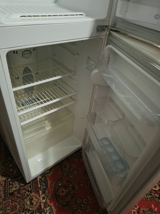 Продаю Холодильник б/у