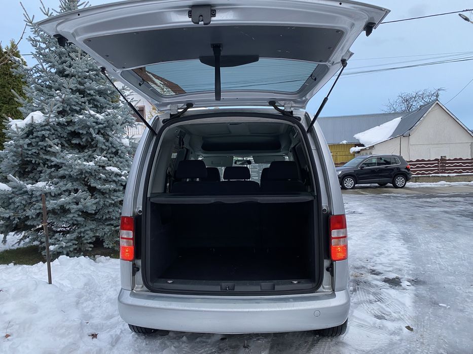 VW Caddy Life ~ 2,0 Tdi ~140 Cp~ top-
