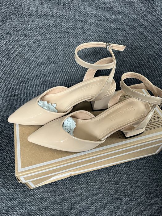 Официални обувки 33 номер