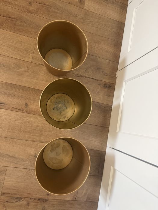 Ghivece metalice aurii IKEA
