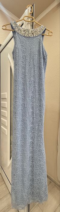 Официялни рокли за тържества  бройката  на по исчистените е на 70 лв