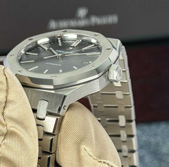 Часовник Audemars Piguet(AP)