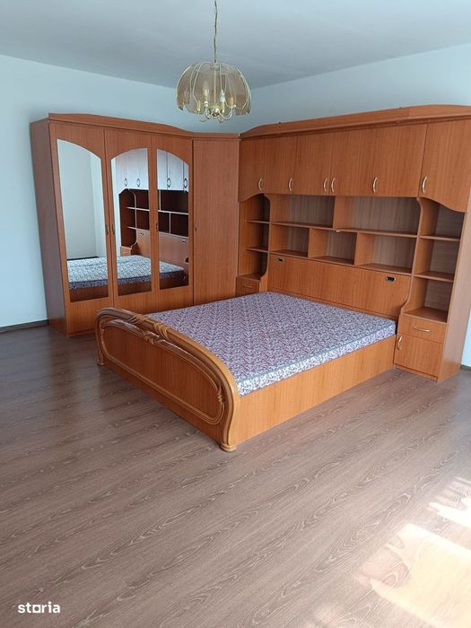 Apartament la casa zona Unirea