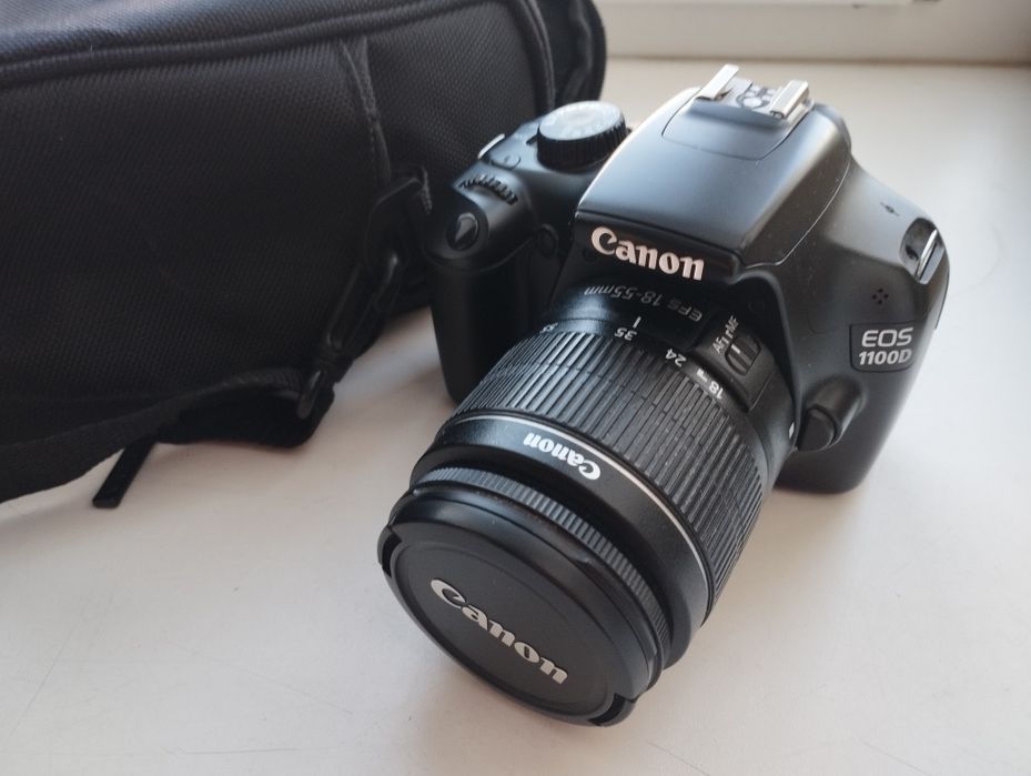 Фотоаппарат Canon d1100