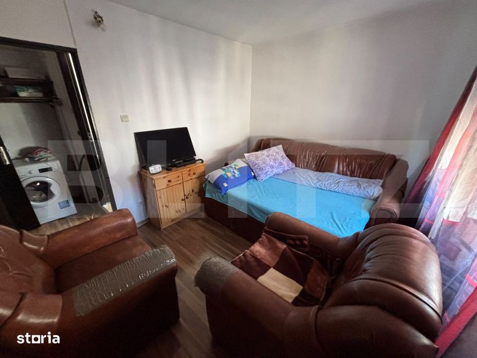 Apartament 2 camere de vanzare, 50 mp, zona Rogerius