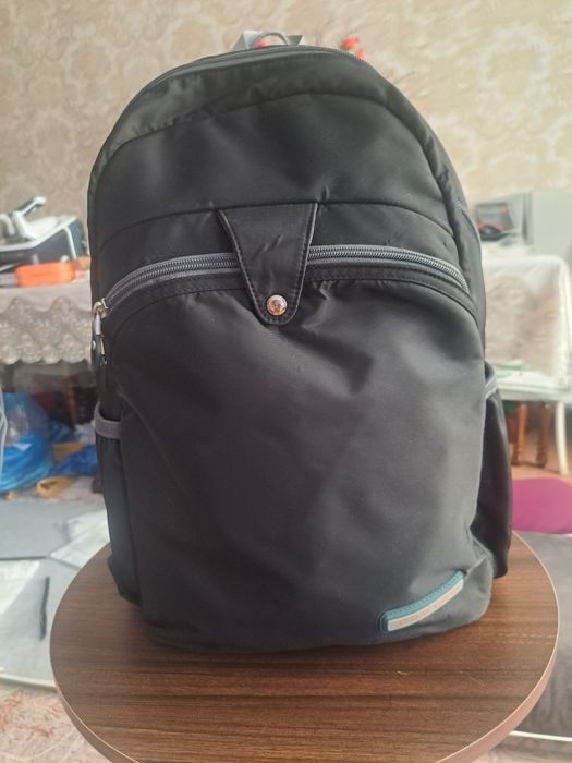 Срочно продам школьный рюкзак
