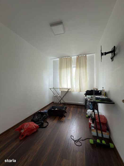 Apartament 3 camere, decomandat, 53 mp - zona Lipovei