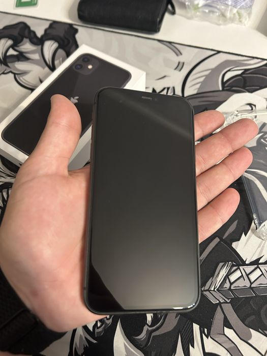 iPhone 11 128gb в отличном состоянии