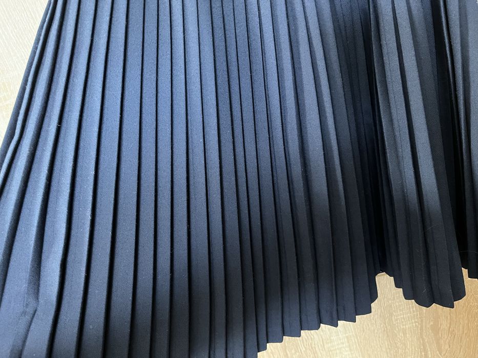 Цвет темно-синий. Рост 146