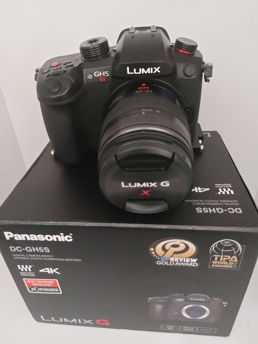 Panasonic lumix DC-GH5S cu obiectiv panasonic lumix 12-35mm f2.8 f