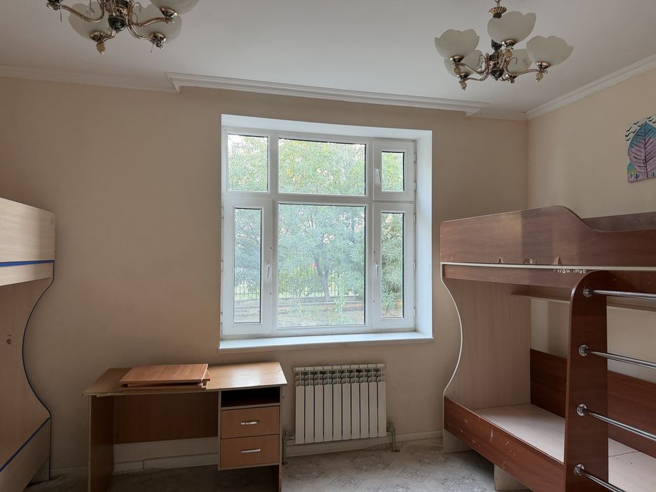 Продаем б/у пластиковые окна .