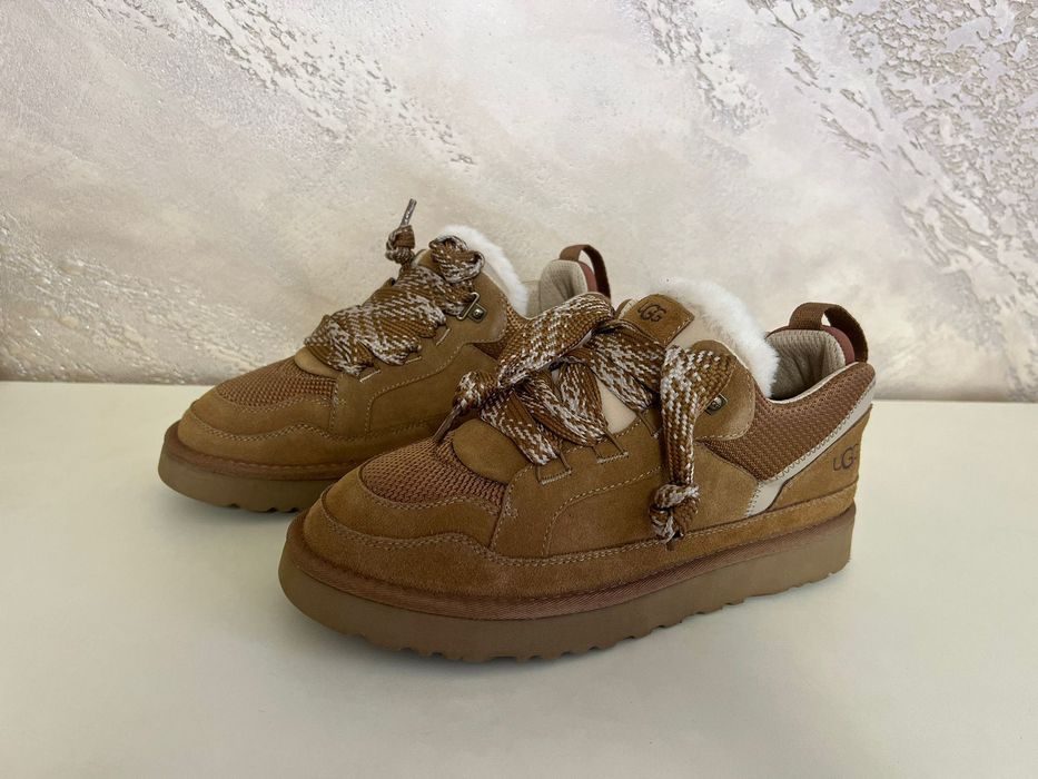 UGG lowmel diverse culori