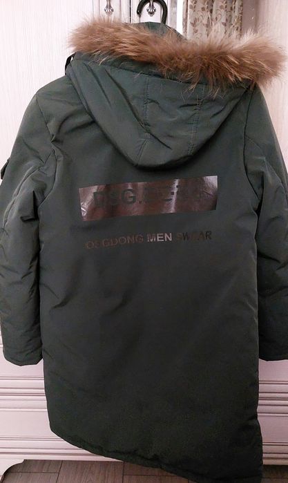 Продам зимнюю куртку