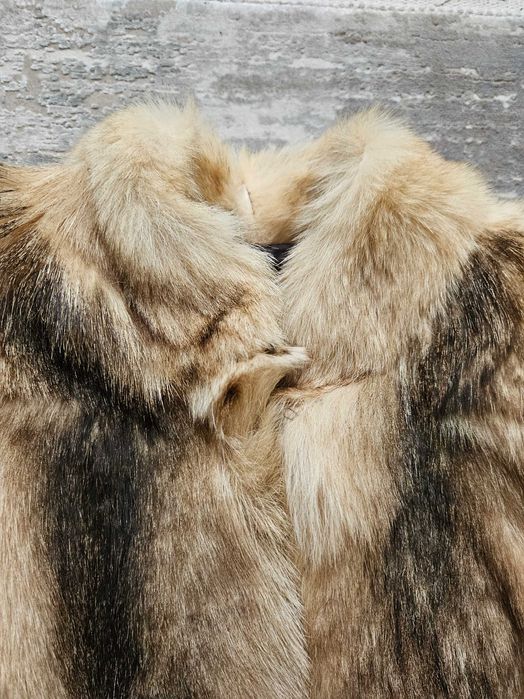 Елек от естествена вълча кожа – плътен косъм, универсален модел