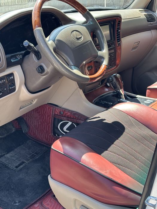 Продам Lexus LX 470