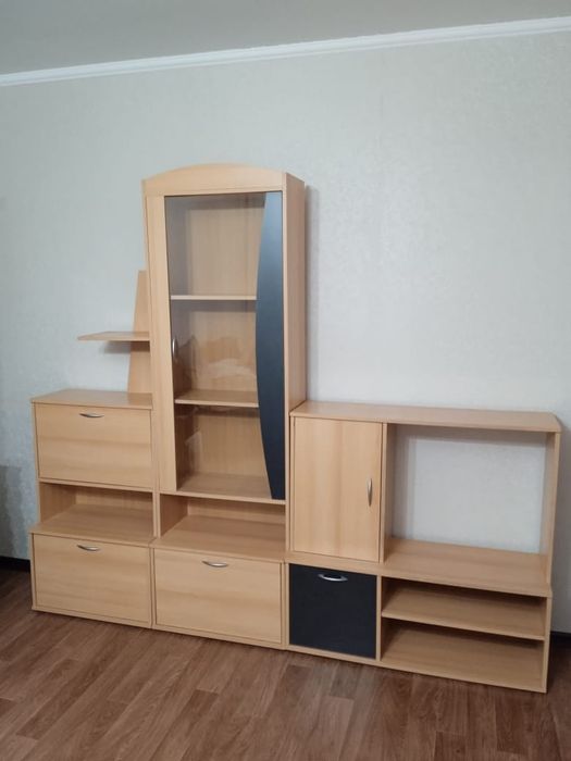 Продам стенку для гостиной