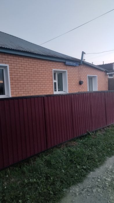 Продам дом  теплый  и уютный с мебелью