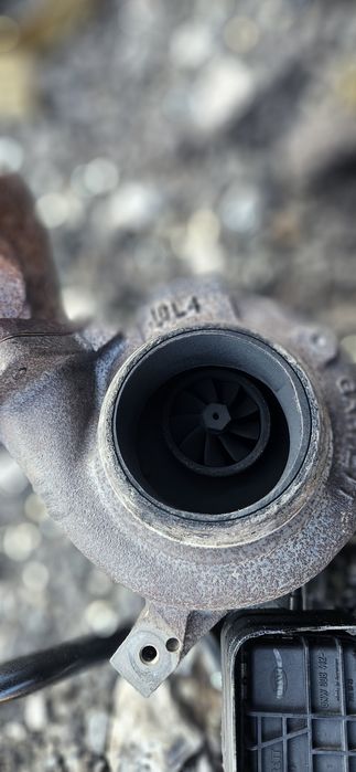 Турбина за Мерцедес w211 2.7 cdi