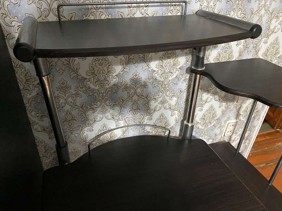 Компьютерный стол б/у