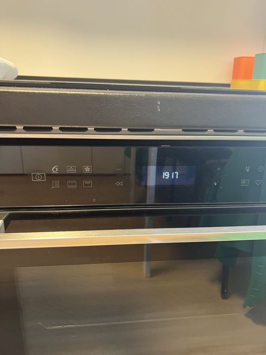 Cuptor incorporabil Whirlpool 6th Sense