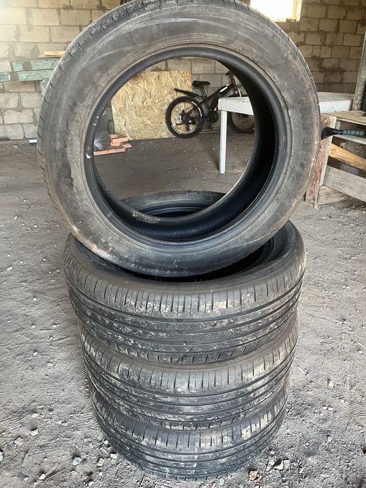 Летние шины 215/55R17