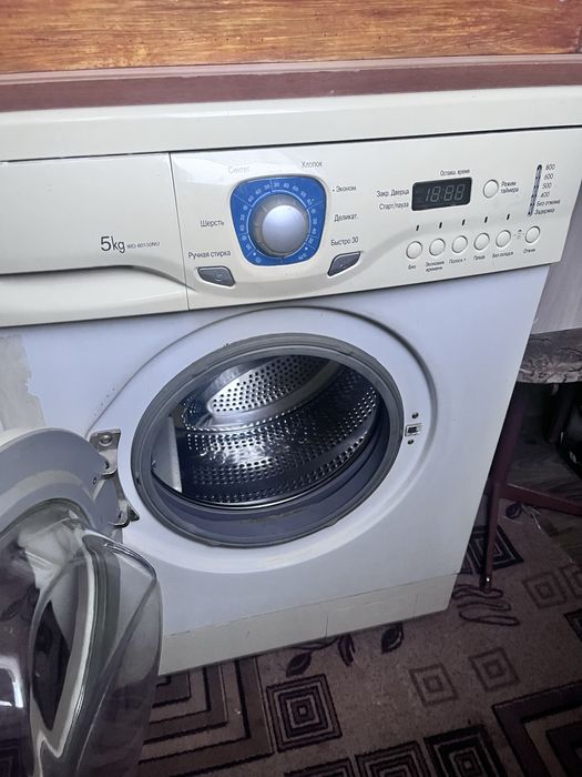 Стиральная машинка