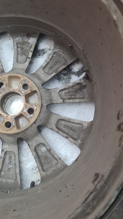 Комплект оригинальных дисков r17