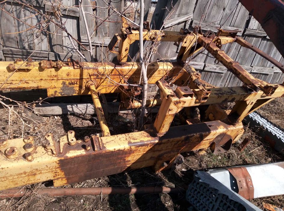 Запчасти на к700, 701