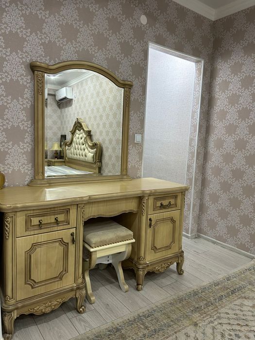 Спальный гарнитур хорошего качества