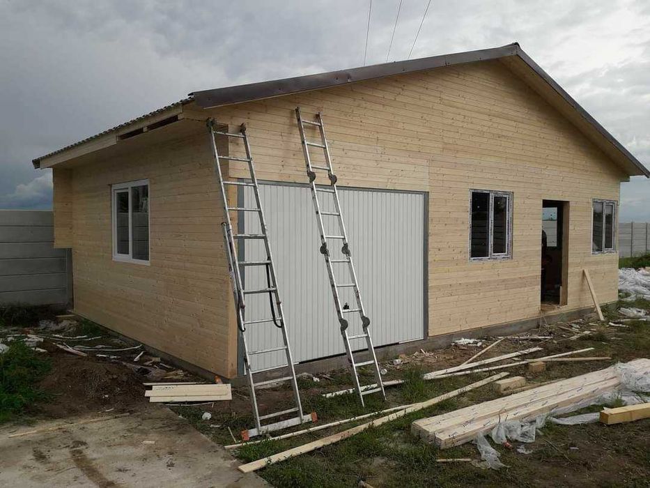 Case pe structura metalica