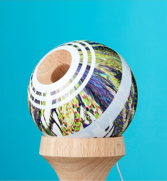 Vând Kendama KROM NOIA 6