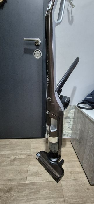 Aspirator vertical Bosch