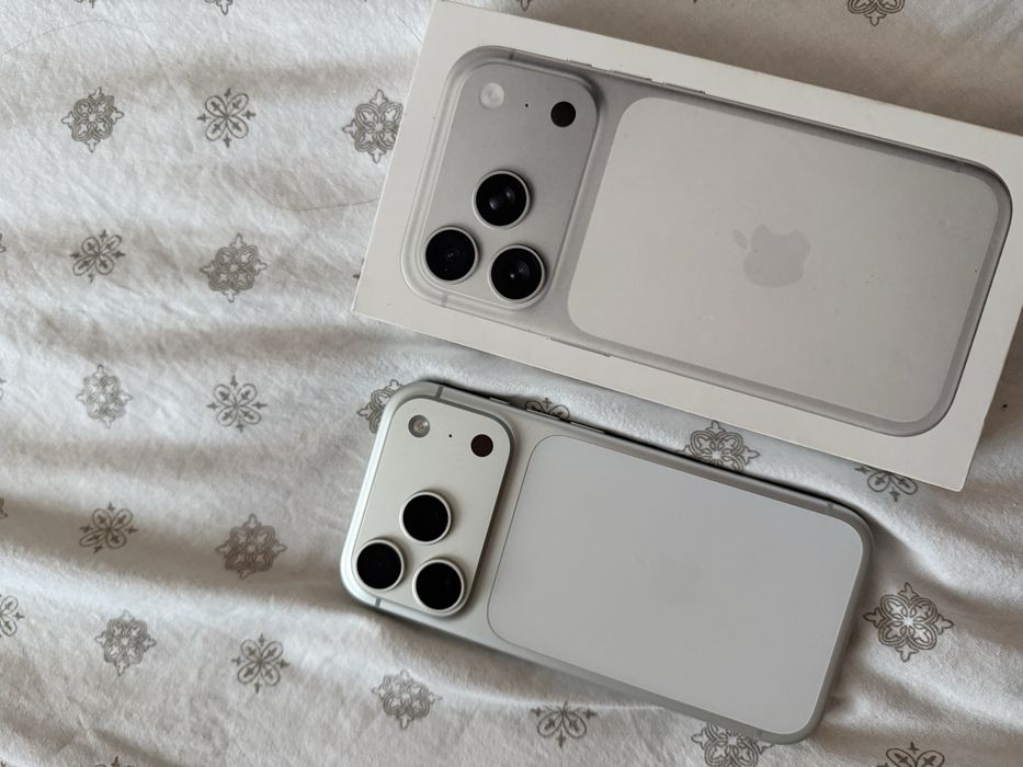 iPhone 17 Pro Silver 256GB – impecabil, garanție + factură