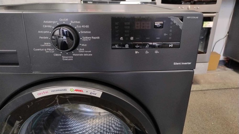 A+++ Черна Пералня машина Arctic-Беко 9 кг 1200 об/мин Inverter Motor