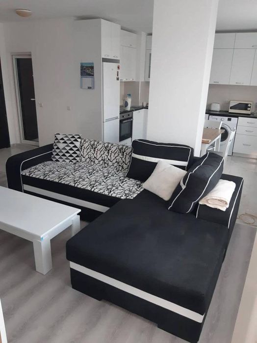 Дава се под наем Двустаен апартамент в София, Толстой - 67 кв.м за 598.23 € - Снимка #2