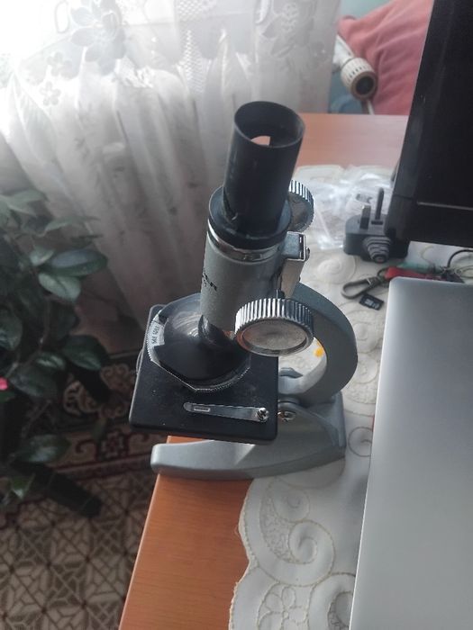 Microscop Bresser Biotar