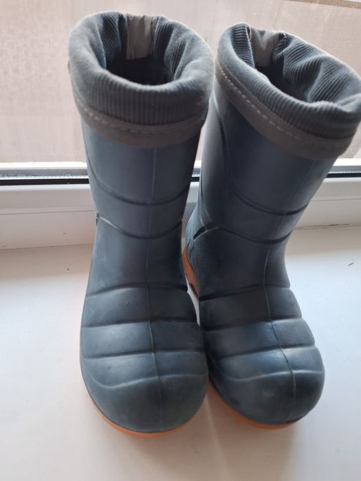 Продаются боты детские