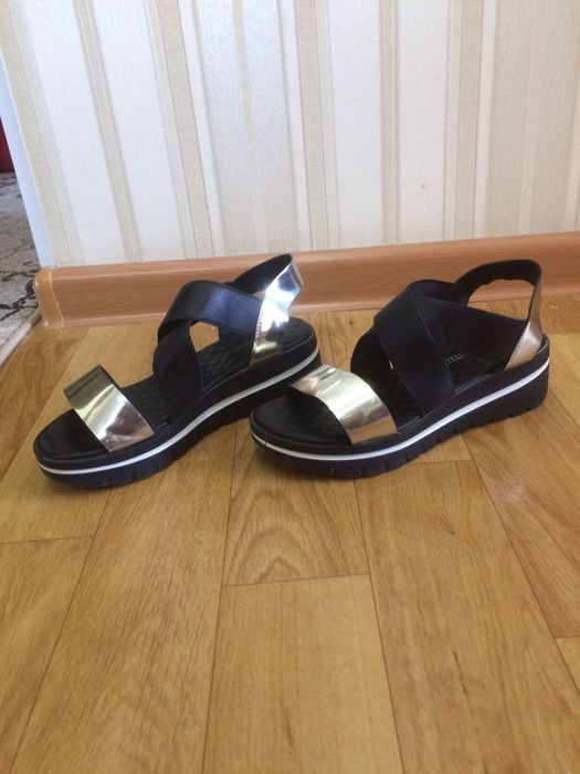 Ботиночки демисезонные