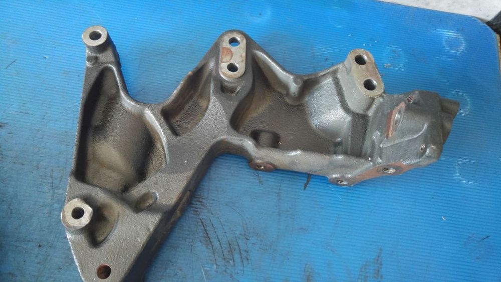 Suport motor nissan qashqai 1.6 dci r9m 112319818-r