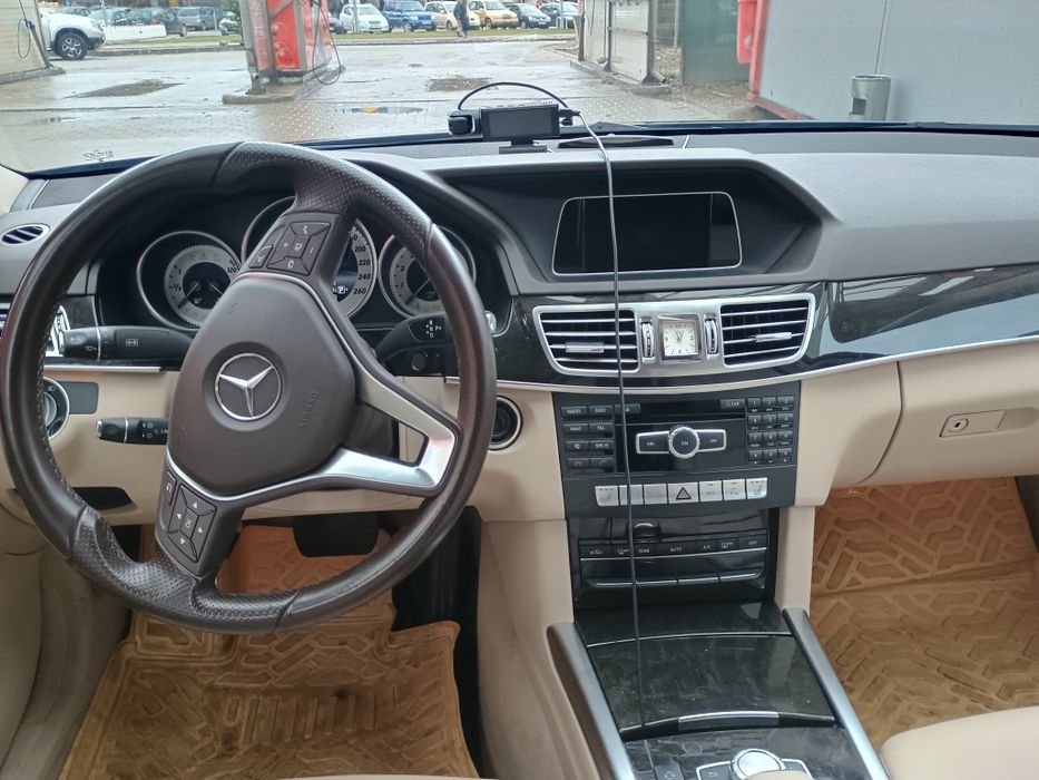 Mercedes E 200 benzină automat