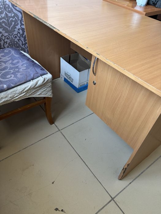 Срочно продам , стол письменный