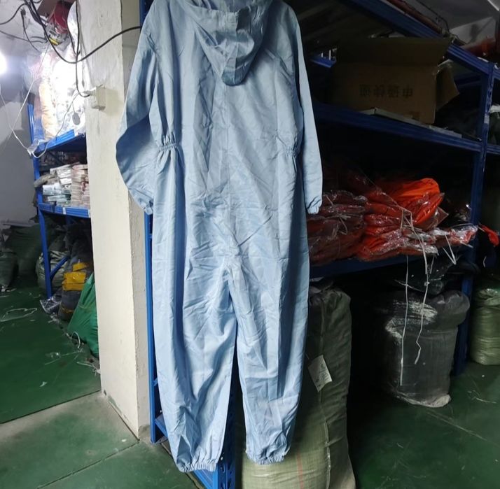 Рабочий комбинезон легкий летний