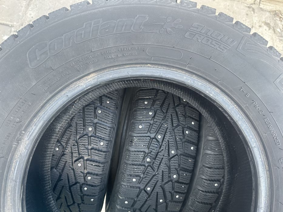 Продам зимние шины 185/70 14