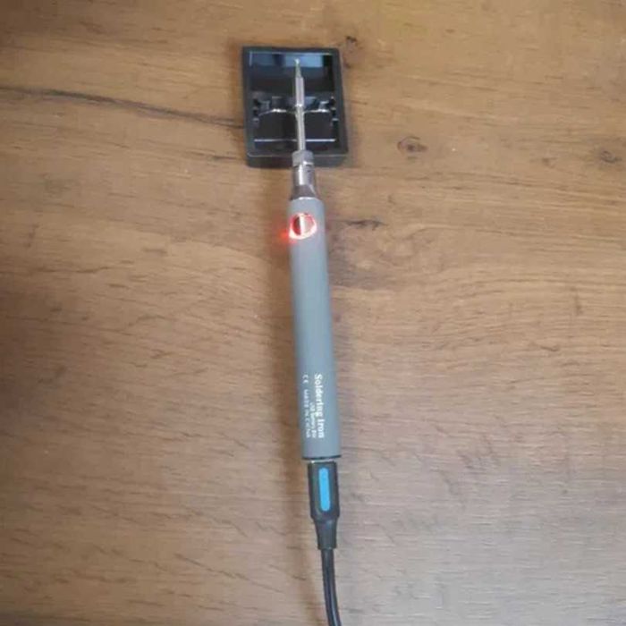 Преносим безжичен поялник с вградена батерия, USB зареждане