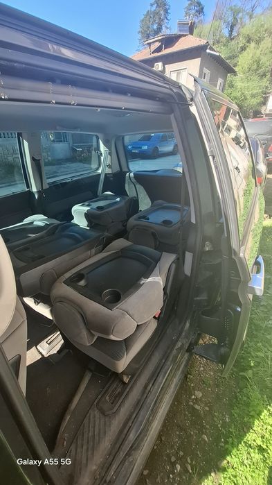 Строен С8 2005година