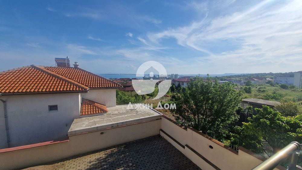 Продава се Двустаен апартамент в Свети Влас - 64 кв.м за 661 €/кв.м - Снимка #3