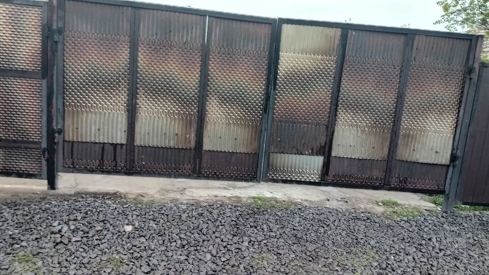Продам ворота б/у